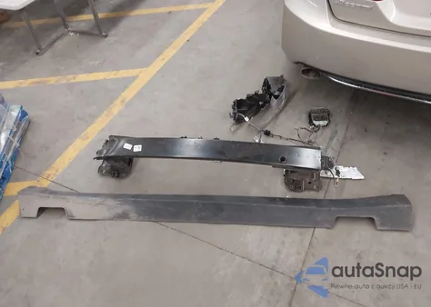 2013 Honda Accord Sport z USA, uszkodzony, nr VIN 1HGCR2F55DA161060